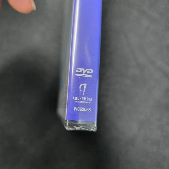 Paddington DVD Anamorphic Widescreen New Sealed with Slipcover - Picture 8 of 9